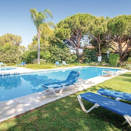 Beautiful Apartment In Marbella-Cabopino With 2 Bedrooms, Wifi And Outdoor Swimming Pool ภายนอก รูปภาพ